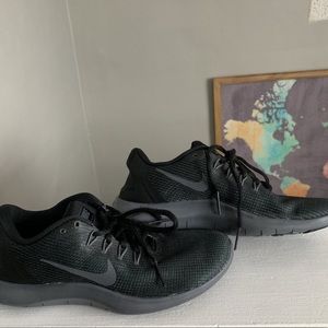 NIKE FREE RN RUNNING SHOE WOMENS